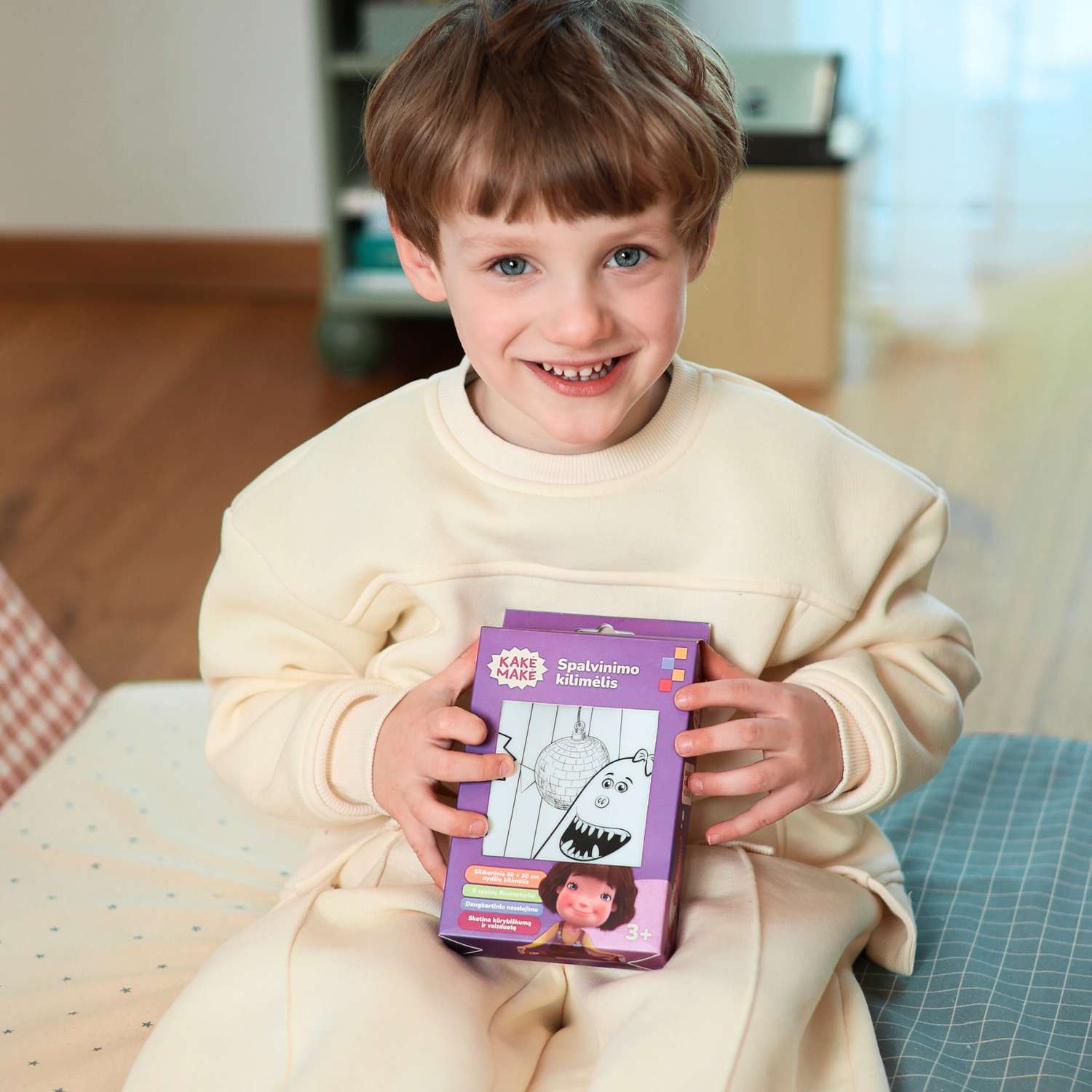 Kakė Makė spalvinimo kilimėlis